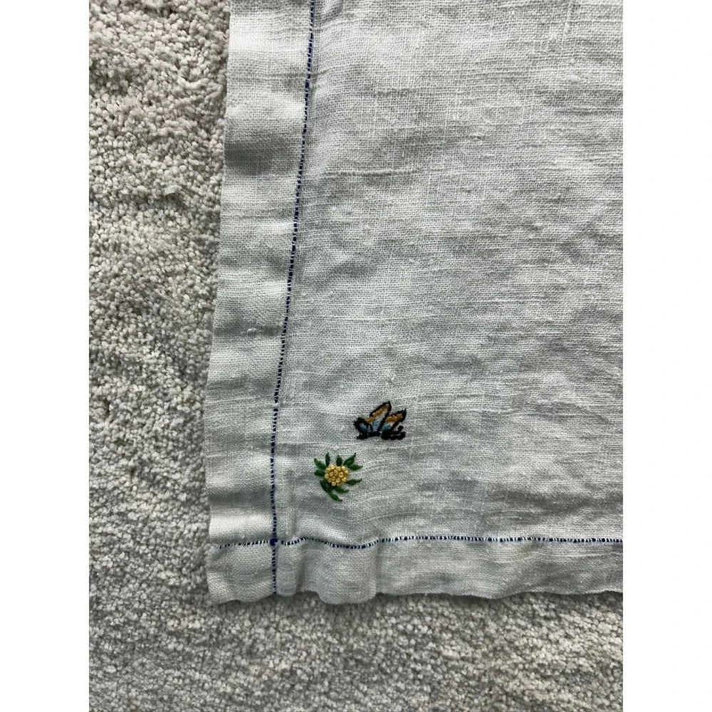 Vintage Embroidered Linen Tablecloth 31x48 Floral‎ Basket Butterfly Handmade